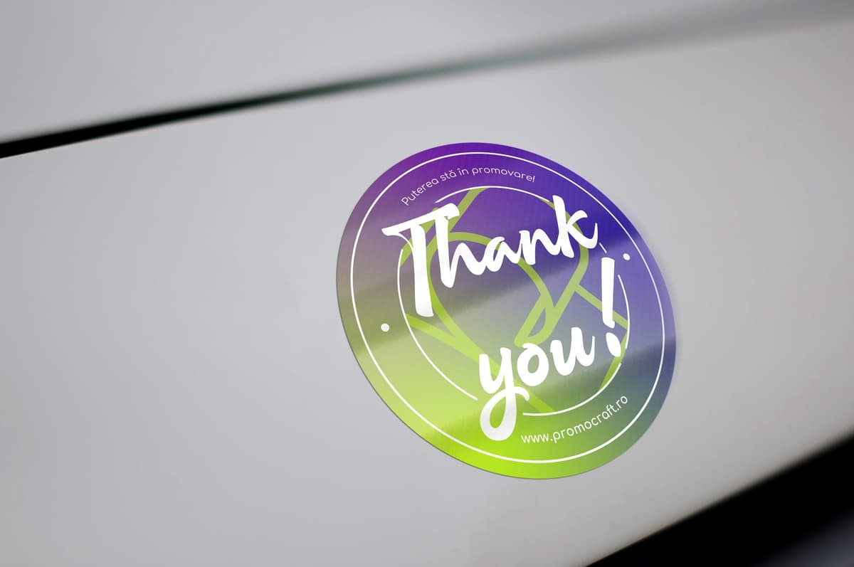 Tipar lăcuit special